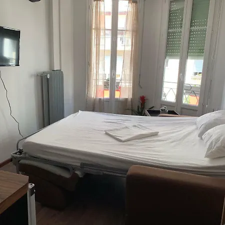 Studio Centre Apartment *